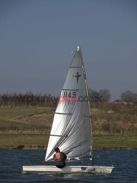 E3161233.jpg