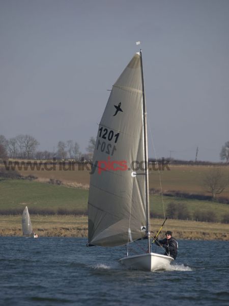 E3161291.jpg