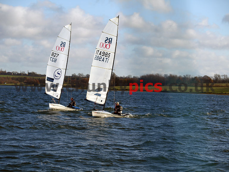 E5013453.jpg