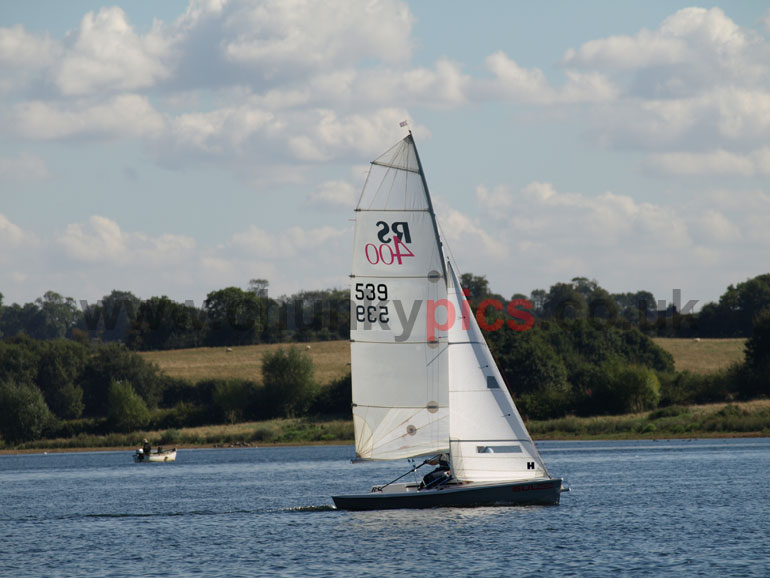 E5151642.jpg
