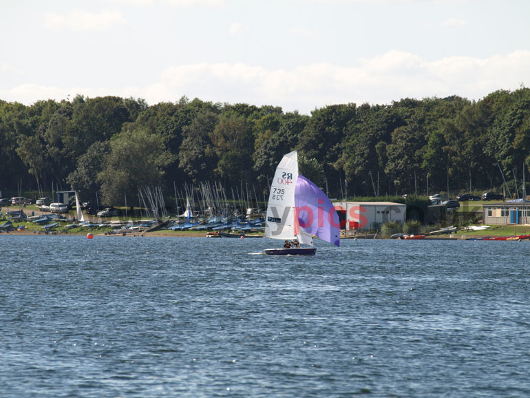 E5151652.jpg