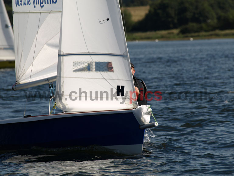 E5151666.jpg