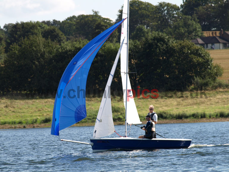 E5151674.jpg