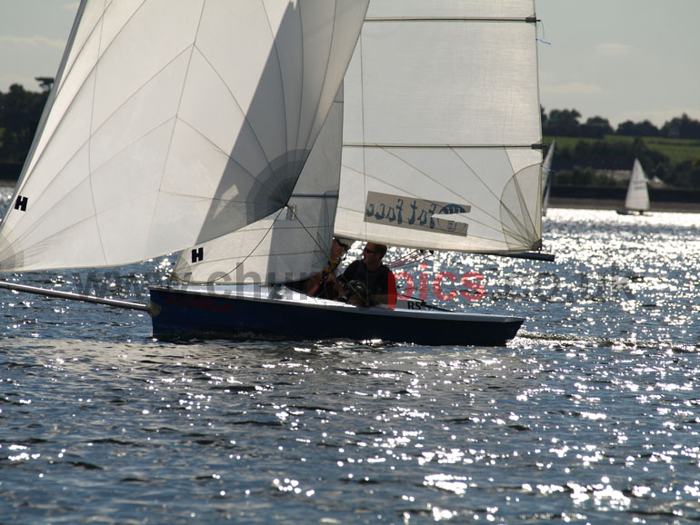 E5151676.jpg