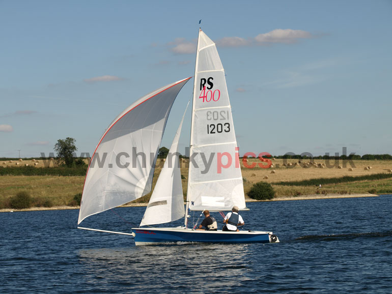 E5151683.jpg