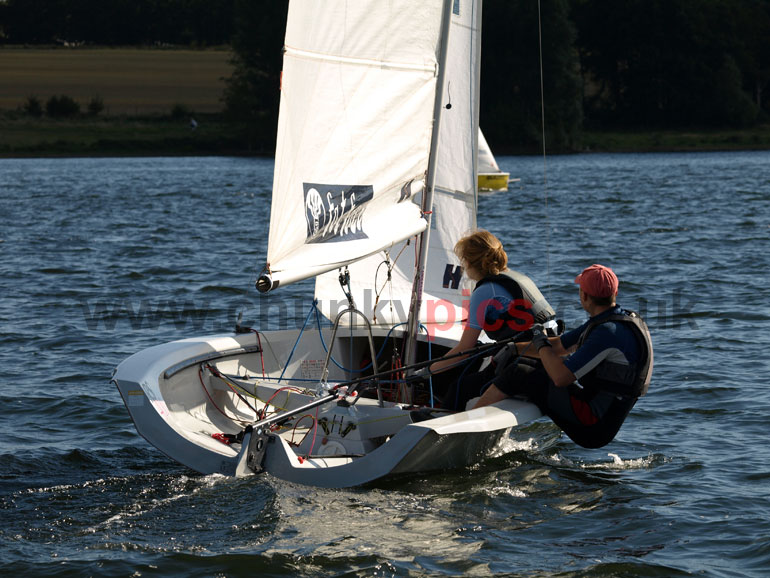 E5151699.jpg
