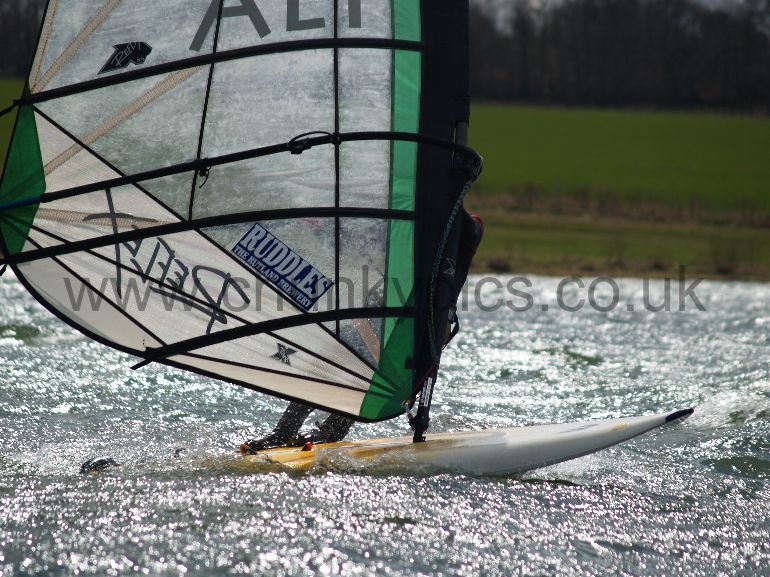 P4082886p.jpg